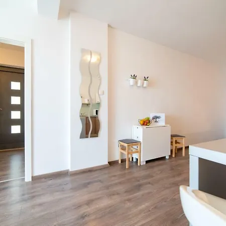 Apartman D & J With Heated Pool & Stunning Sea View *