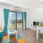 D & J With Heated Pool & Stunning Sea View דירה אורסאץ