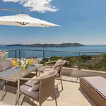 Apartment D & J With Heated Pool & Stunning Sea View