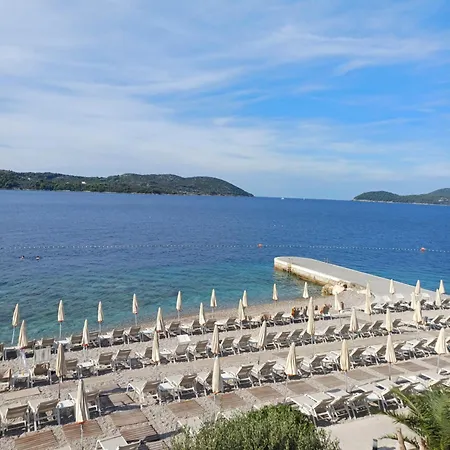 Lejlighed D & J With Heated Pool & Stunning Sea View Orašac