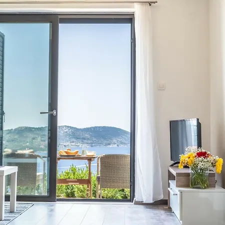 Daire D & J With Heated Pool & Stunning Sea View *