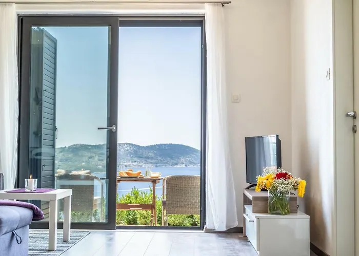 公寓 D & J With Heated Pool & Stunning Sea View *