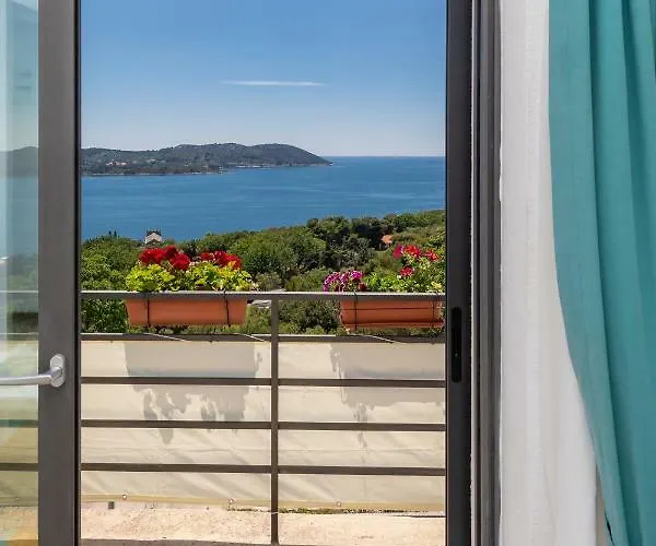 D & J With Heated Pool & Stunning Sea View * 奥拉萨奇